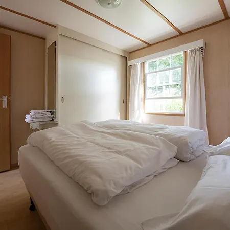 47, Betoverend Oisterwijkse Bosverblijf ~ Uitzicht 木屋 *