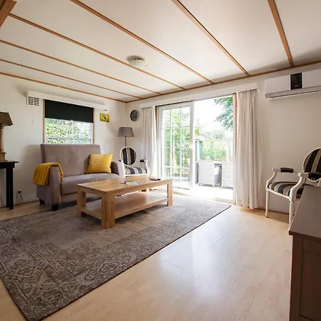 47, Betoverend Oisterwijkse Bosverblijf ~ Uitzicht 奥斯特韦克